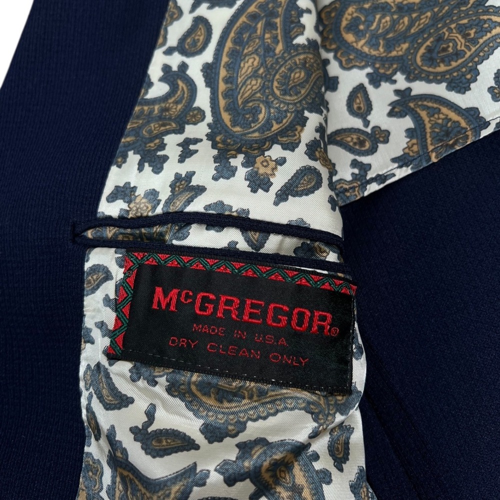 1960s McGregor Blazer Jacket Mens 42L Navy Blue Gold Buttons Paisley Lining USA - Picture 7 of 8